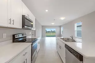 18505 Cronin Sand Ln, North Fort Myers, FL 33917 - Photo 4
