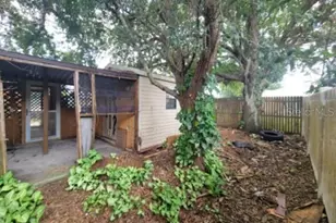 713 Toulon Dr, Kissimmee, FL 34759 - Photo 2