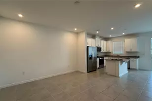 1155 Boardwalk Pl Pl, Kissimmee, FL 34747 - Photo 4