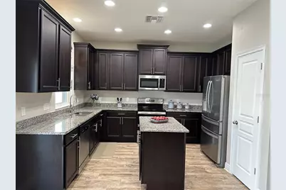 3313 W Walnut Street, Tampa, FL 33607 - Photo 2