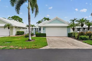 746 Harrington Lake Dr N, Venice, FL 34293 - Photo 2