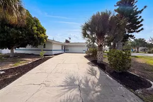1672 Jupiter Rd, Venice, FL 34293 - Photo 24