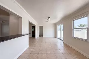 1672 Jupiter Rd, Venice, FL 34293 - Photo 6