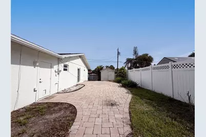 1672 Jupiter Road, Venice, FL 34293 - Photo 28