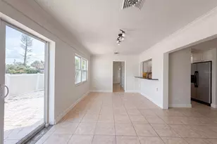 1672 Jupiter Rd, Venice, FL 34293 - Photo 10