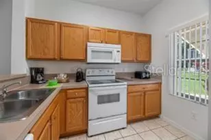 1057 Park Ridge Cir, Kissimmee, FL 34746 - Photo 6