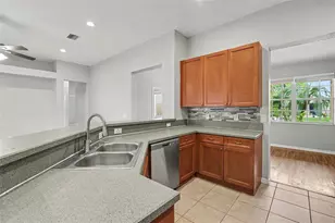 11432 Laurel Brook Ct, Riverview, FL 33569 - Photo 8