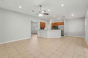 11432 Laurel Brook Ct, Riverview, FL 33569 - Photo 6