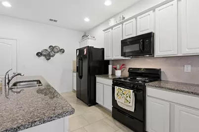 4702 Terrasonesta Drive, Davenport, FL 33837 - Photo 4