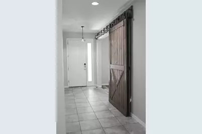 5002 Jackel Chase Drive, Wimauma, FL 33598 - Photo 6