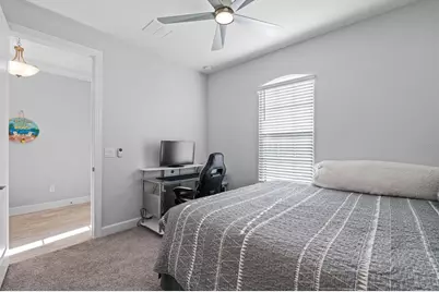 4512 Crestpoint Way, Palmetto, FL 34221 - Photo 6