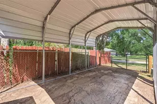 25911 Aberdovey Ave, Sorrento, FL 32776 - Photo 22