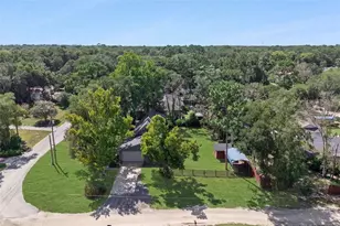 25911 Aberdovey Ave, Sorrento, FL 32776 - Photo 2