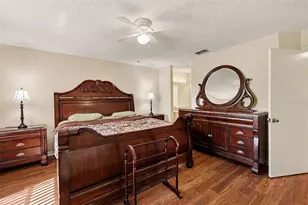 1501 Las Pacos Ct, The Villages, FL 32162 - Photo 18