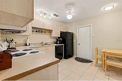 1501 Las Pacos Court, The Villages, FL 32162 - Photo 14