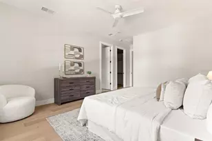 2422 Musselwhite Ave, Orlando, FL 32804 - Photo 20
