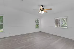 27817 W Pelican Isle Dr, Leesburg, FL 34748 - Photo 40