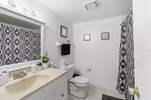 931 W Oak Ridge Rd, Orlando, FL 32809 - Photo 18