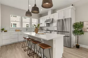 2058 Packing District Wy, Orlando, FL 32804 - Photo 6