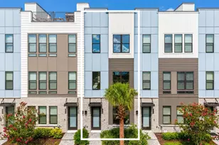 2058 Packing District Wy, Orlando, FL 32804 - Photo 2