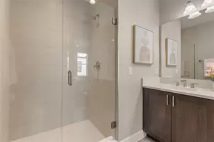 2058 Packing District Wy, Orlando, FL 32804 - Photo 16