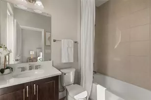 2058 Packing District Wy, Orlando, FL 32804 - Photo 28