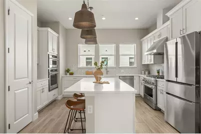 2058 Packing District Way, Orlando, FL 32804 - Photo 8