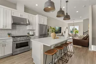 2058 Packing District Wy, Orlando, FL 32804 - Photo 8