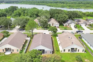 1422 Lake Shore Ranch Dr, Seffner, FL 33584 - Photo 34