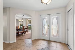 3920 Running Water Dr, Orlando, FL 32829 - Photo 4