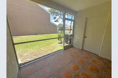 6235 Bayside Key Drive, Tampa, FL 33615 - Photo 12