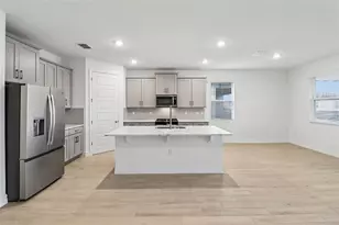 3949 Kennebunk Loop, Mount Dora, FL 32757 - Photo 8