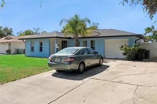 1065 Falcon St, Deltona, FL 32725 - Photo 4