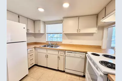 1000 S Semoran Boulevard #305, Winter Park, FL 32792 - Photo 2