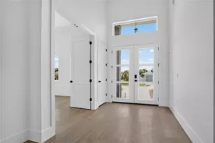 15809 Melport Cir, Port Charlotte, FL 33981 - Photo 8