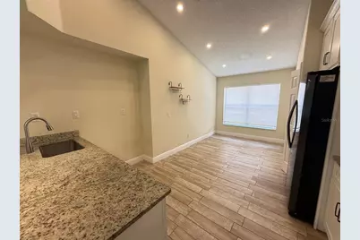 1221 Singleton Circle, Groveland, FL 34736 - Photo 4