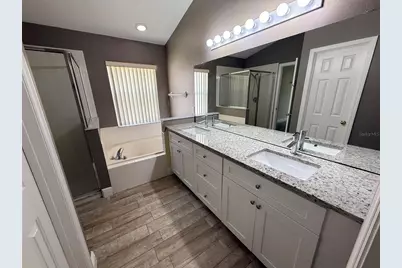 1221 Singleton Circle, Groveland, FL 34736 - Photo 16