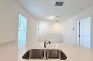 5694 Enchanted Meadow Alley, Clermont, FL 34714 - Photo 6