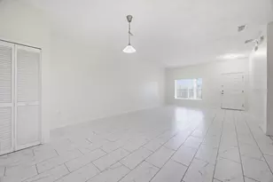 3157 Sun Lake Ct, Kissimmee, FL 34747 - Photo 8