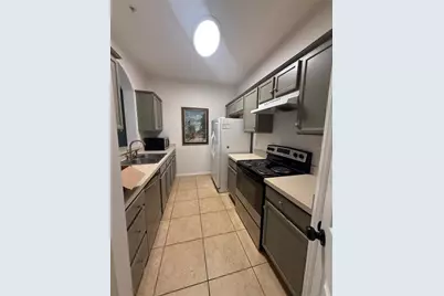 6214 Stevenson Drive #305, Orlando, FL 32835 - Photo 6