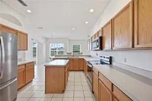 458 Bloomingdale Dr, Davenport, FL 33837 - Photo 8