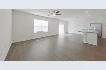 32048 Katelin Circle, Leesburg, FL 34748 - Photo 2