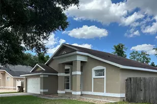 3119 Fairfield Dr, Kissimmee, FL 34743 - Photo 2