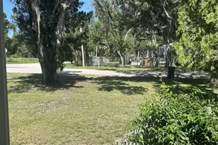 4316 Clewis Ave, Tampa, FL 33610 - Photo 6