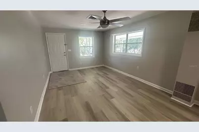 4316 Clewis Avenue, Tampa, FL 33610 - Photo 8