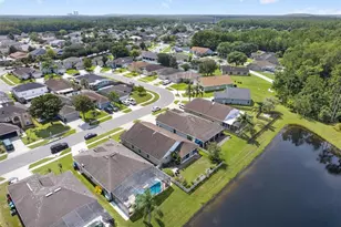 2902 Afton Cir, Orlando, FL 32825 - Photo 52