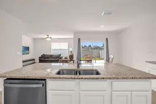 5242 Mahogany Dr, Mount Dora, FL 32757 - Photo 10