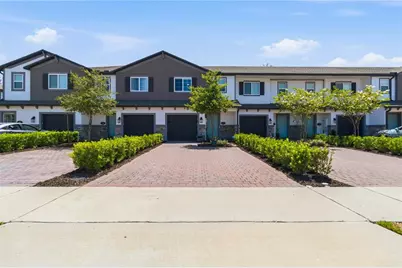385 Cape Honeysuckle Place, Sanford, FL 32771 - Photo 2