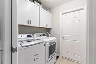 1944 Harvest Landing Cir, Lakeland, FL 33810 - Photo 32