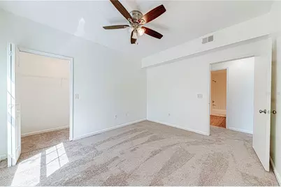 5500 Metrowest Boulevard #14-203, Orlando, FL 32811 - Photo 18